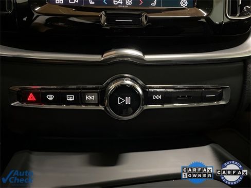 Used 2025 Volvo XC60 B5 Core image 44