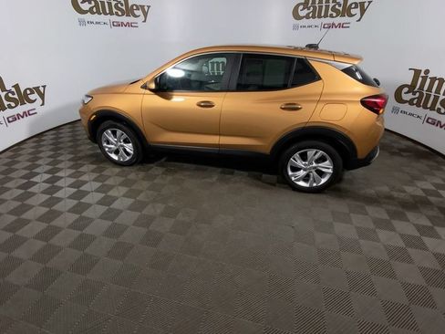 Certified 2024 Buick Encore GX Preferred w/ Comfort Package AWD/4WD image 5