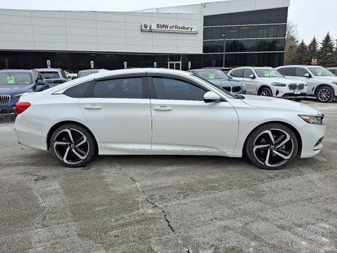 Used 2020 Honda Accord Sport image 8