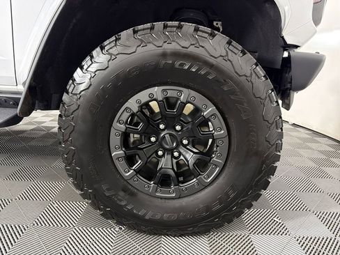 Used 2024 Ford Bronco Raptor w/ Interior Carbon Fiber Pack 6 image 10
