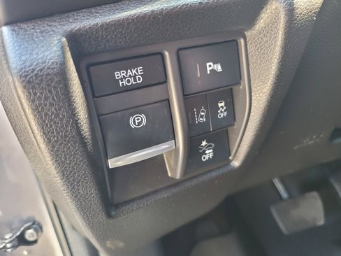 Used 2020 Acura MDX SH-AWD w/ Technology Package image 16