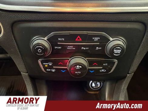 Used 2018 Dodge Charger GT w/ Navigation & Travel Group image 21