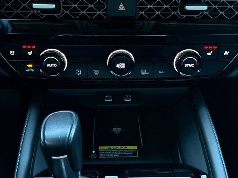 Used 2024 Honda Accord Touring image 14