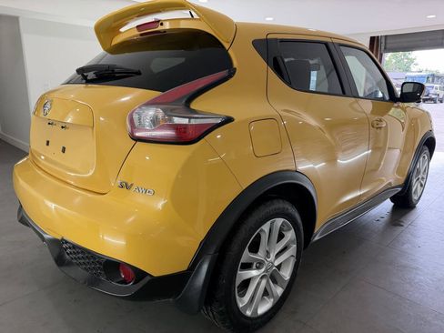 Used 2015 Nissan Juke SV w/ Technology Package AWD/4WD image 6