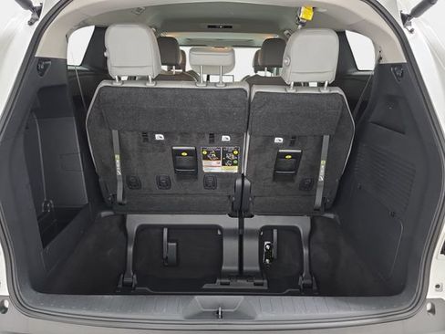 Certified 2025 Toyota Sienna XLE w/ XLE Plus Package AWD/4WD image 29