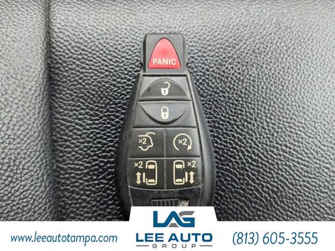 Used 2017 Dodge Grand Caravan SXT image 27