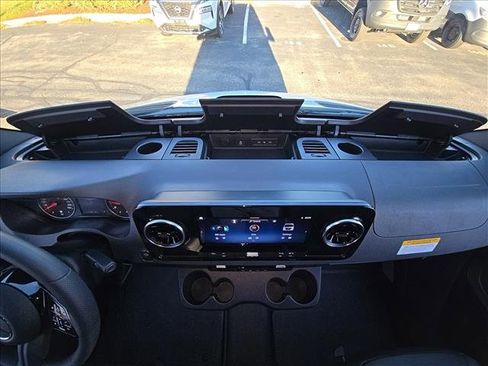 New 2026 Mercedes-Benz Sprinter 2500 image 22