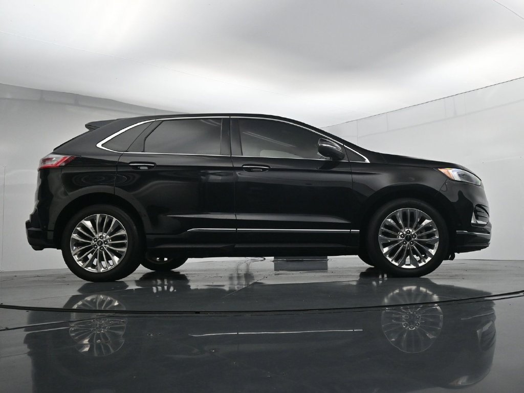 Used 2020 Ford Edge Titanium w/ Equipment Group 301A FWD image 39