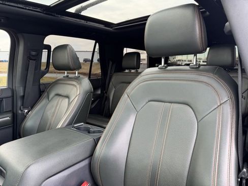 Used 2022 Ford Expedition Timberline image 18