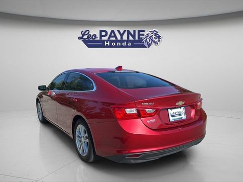 Used 2016 Chevrolet Malibu LT FWD image 5