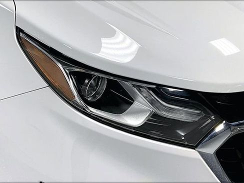 Used 2021 Chevrolet Equinox LT image 27