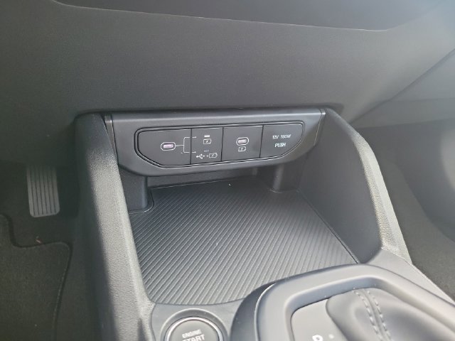 New 2026 Kia K4 FWD image 22