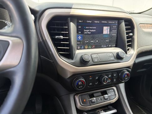 Used 2023 GMC Acadia Denali w/ Denali Ultimate Package AWD/4WD image 6