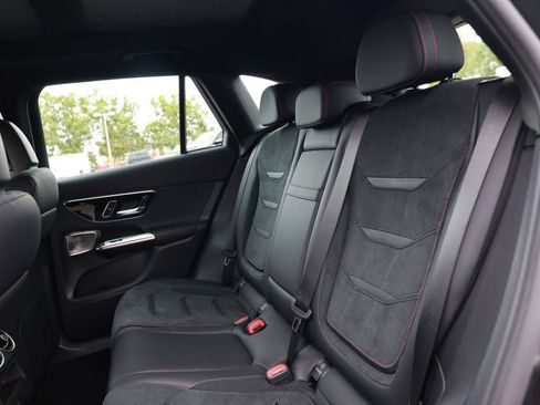 Used 2025 Mercedes-Benz GLC 43 AMG 4MATIC image 39