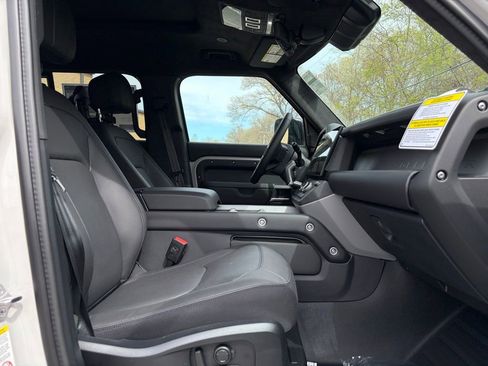 New 2026 Land Rover Defender 110 X AWD/4WD image 15