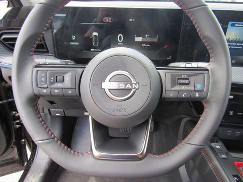 New 2026 Nissan Kicks SR FWD image 25