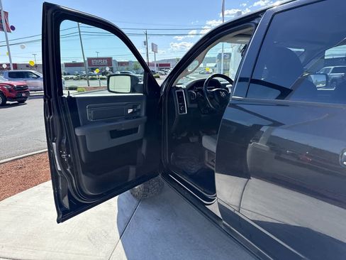 Used 2017 RAM 1500 Big Horn AWD/4WD image 10