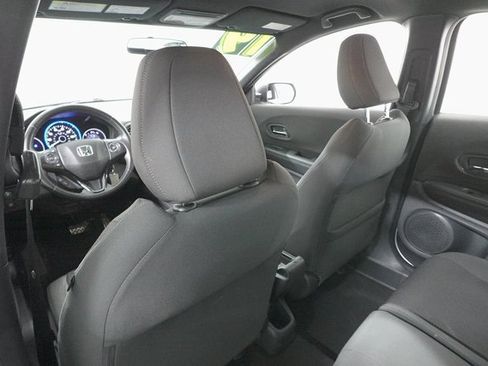 Used 2019 Honda HR-V Sport image 27