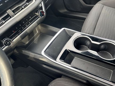 Used 2025 Chevrolet Equinox LT image 42