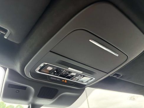 New 2026 Lincoln Navigator L Black Label AWD/4WD image 31