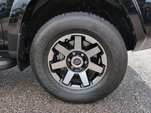 Used 2024 Toyota 4Runner TRD Off-Road Premium w/ Moonroof Package AWD/4WD image 11