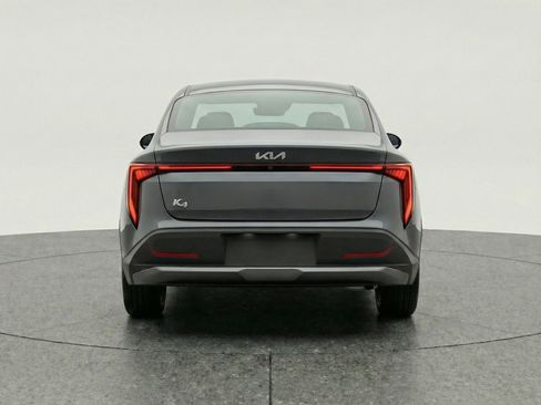 Used 2025 Kia K4 LXS image 7
