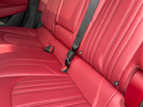 Used 2023 Maserati Levante Modena image 35