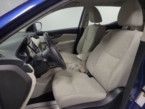 Used 2019 Nissan Rogue Sport SV image 14