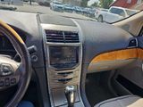 Used 2011 Lincoln MKX AWD image 5