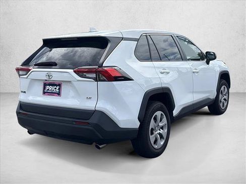 Certified 2024 Toyota RAV4 LE FWD image 5