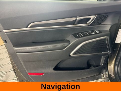 Used 2025 Kia Telluride S AWD/4WD image 10