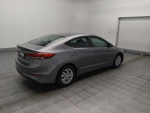Used 2018 Hyundai Elantra SE FWD image 10