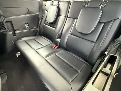 Certified 2023 Ford Explorer XLT w/ Equipment Group 202A image 13