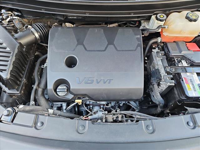 Used 2021 Chevrolet Traverse LT w/ LT Premium Package FWD image 24