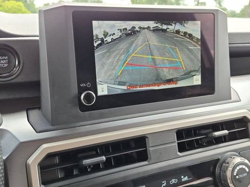Certified 2025 Toyota Tacoma SR5 AWD/4WD image 13