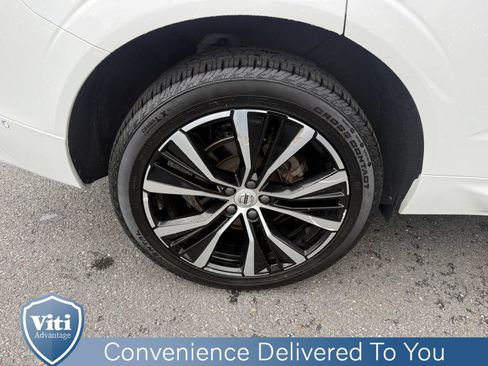 Used 2024 Volvo XC60 B5 Plus w/ Protection Package Premier AWD/4WD image 13