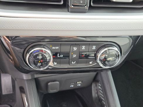 New 2026 Chevrolet TrailBlazer LT w/ Convenience Package FWD image 14