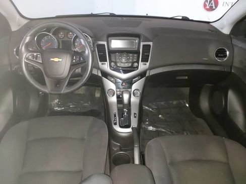 Used 2015 Chevrolet Cruze LT FWD image 12
