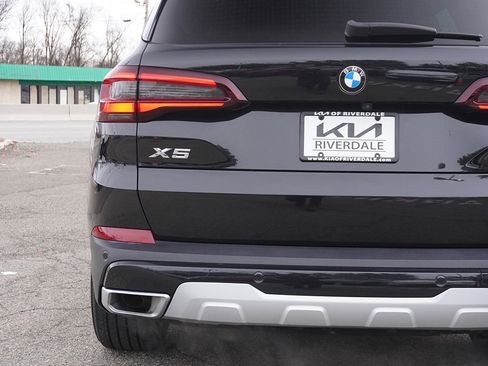 Used 2023 BMW X5 xDrive40i w/ Premium Package image 19