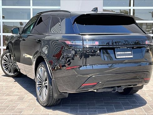 Certified 2025 Land Rover Range Rover Velar Dynamic SE AWD/4WD image 11