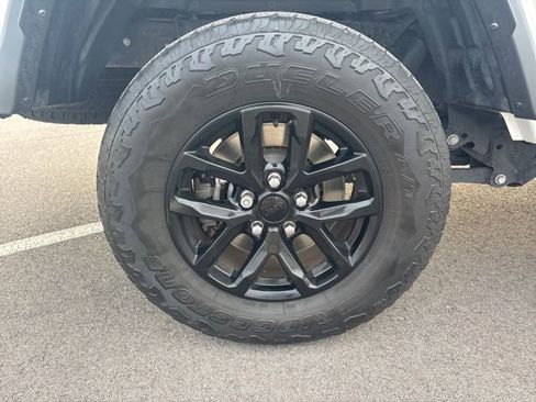 Used 2022 Jeep Gladiator Sport image 73