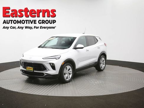 Used 2024 Buick Encore GX Preferred FWD image 54