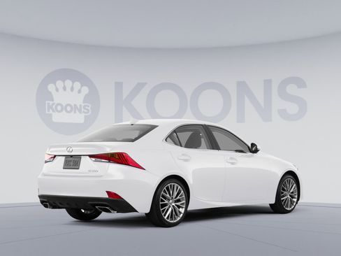 Used 2020 Lexus IS 300 F Sport w/ F Sport Package image 4