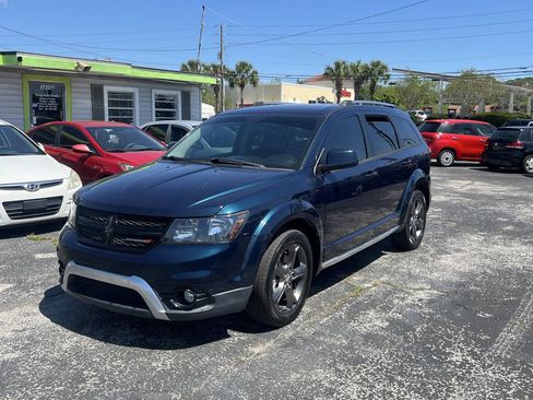 Used 2015 Dodge Journey Crossroad w/ Flexible Seating Group image 8