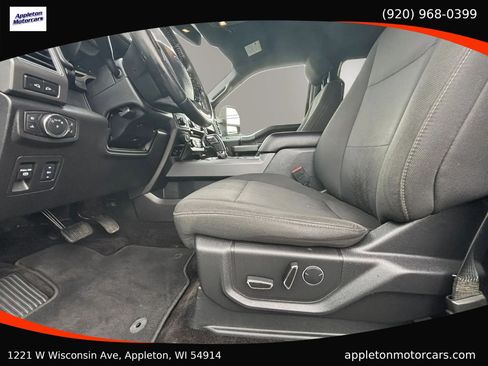 Used 2018 Ford F150 XLT w/ Equipment Group 302A Luxury AWD/4WD image 24