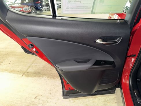 Used 2024 Lexus UX 250h F Sport image 16