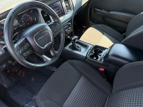 Used 2023 Dodge Charger SXT w/ Blacktop Package image 16