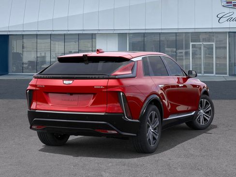New 2025 Cadillac Lyriq Luxury image 4