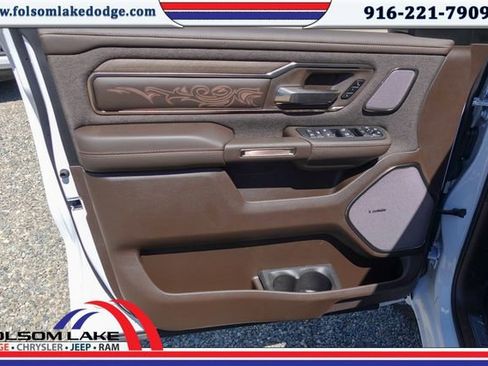 New 2025 RAM 1500 Limited w/ Trailer Tow Group image 9