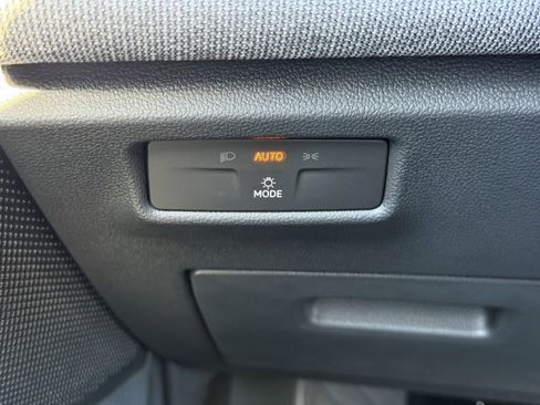 New 2026 Volkswagen Tiguan S image 26